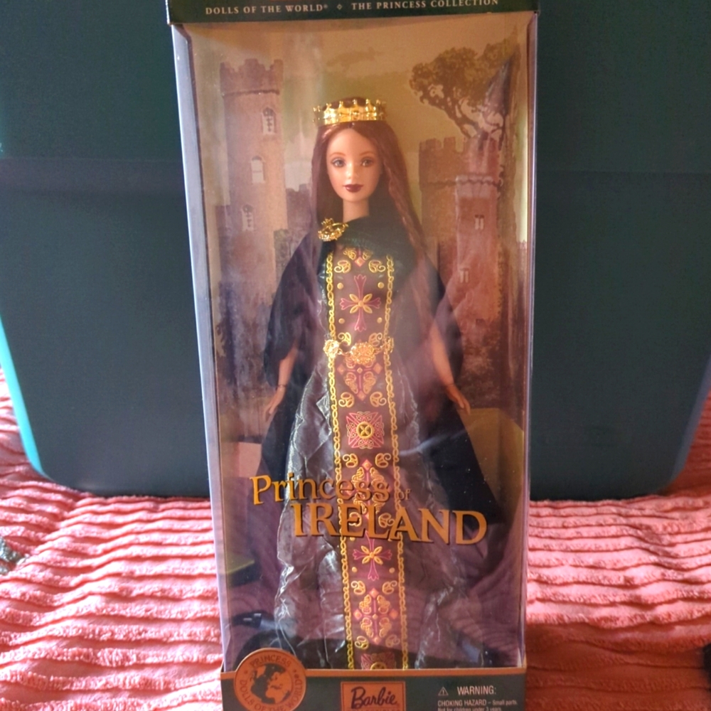 Barbie Princess of Ireland Doll dolls of The World